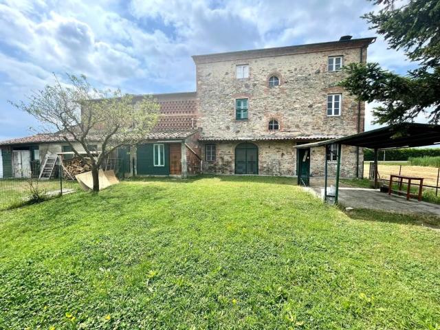 Casa in vendita a Padule, Porcari