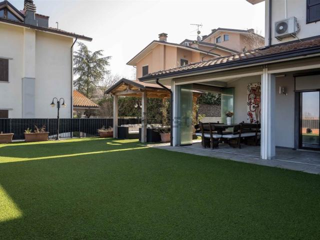 Casa in vendita a Unione dei comuni del Distretto Ceramico, Sassuolo