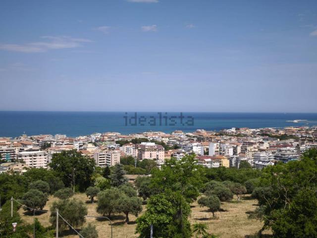 Casa in vendita a Pescara Colli, Pescara