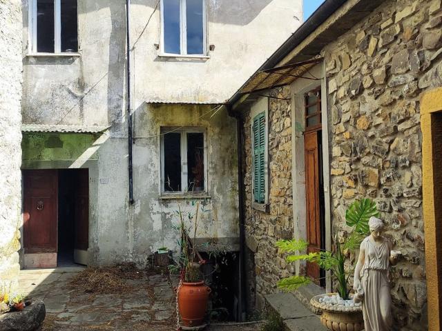 Casa in vendita a Unione di comuni Montana Lunigiana, Licciana Nardi