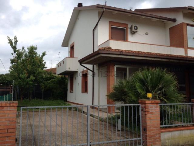 Casa in vendita a Ravenna, Reggio Emilia