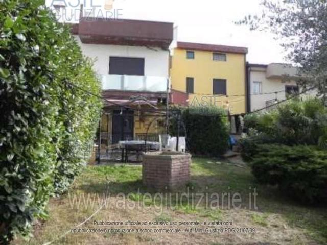 Casa in vendita a Atella, Potenza