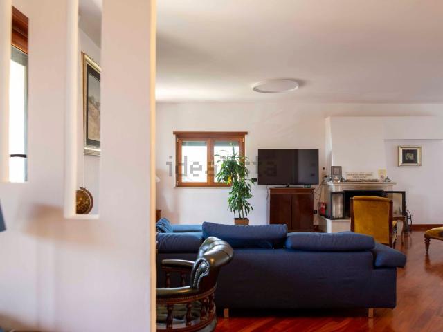 Casa in vendita a Dulcino, Calabria