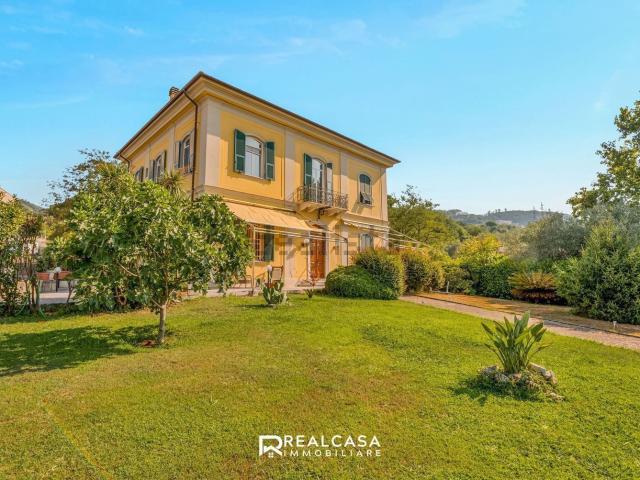 Casa in vendita a La Spezia, Liguria
