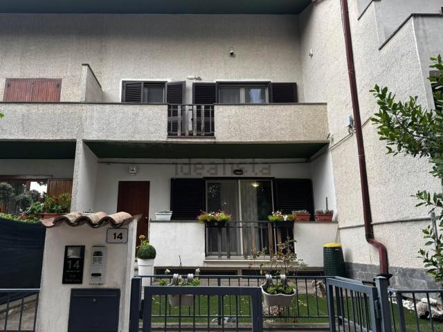 Casa in vendita a Raiano, L'Aquila