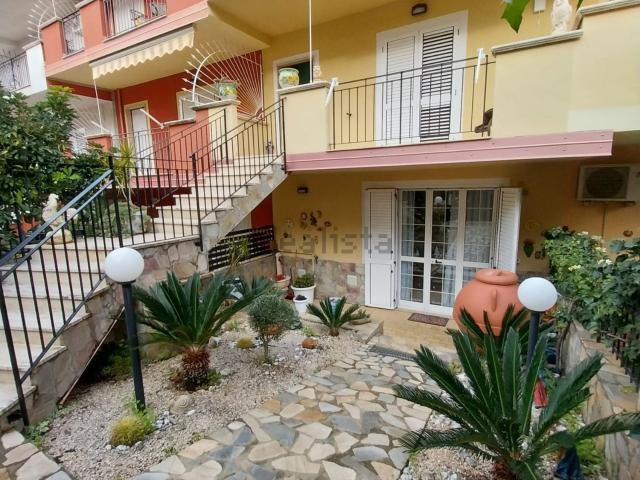 Casa in vendita a Calabria, Cosenza