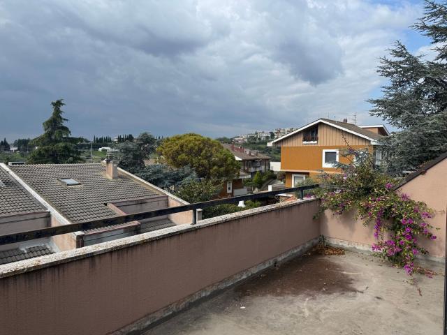 Casa in vendita a Pescara Colli, Pescara