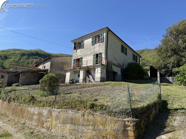 Casa in vendita a Unione di comuni Montana Lunigiana, Fivizzano