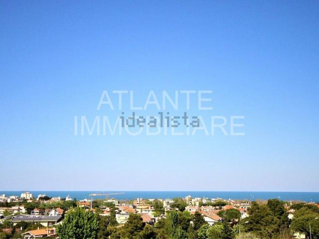 Casa in vendita a Riccione, Reggio Emilia