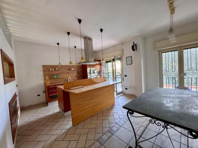 Casa in vendita a Marano Di Napoli, Campania