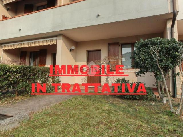Casa in vendita a Calcinato, Lombardia