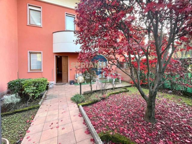 Casa in vendita a Alzano Lombardo, Lombardia