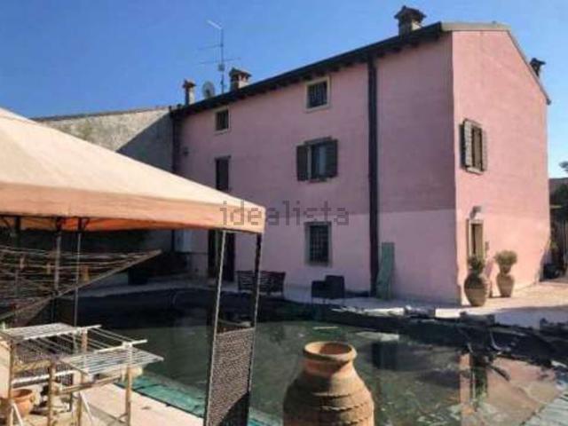 Casa in vendita a Zevio, Veneto