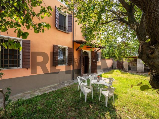 Casa in vendita a Commessaggio, Lombardia