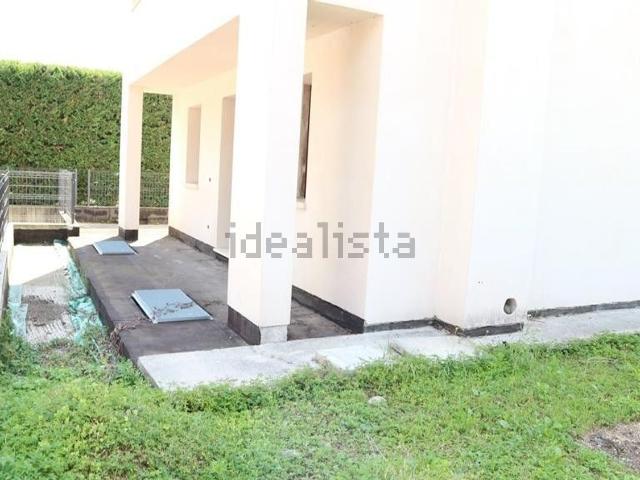 Casa in vendita a Rosà, Veneto