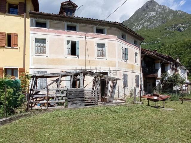 Casa in vendita a Sospirolo, Veneto