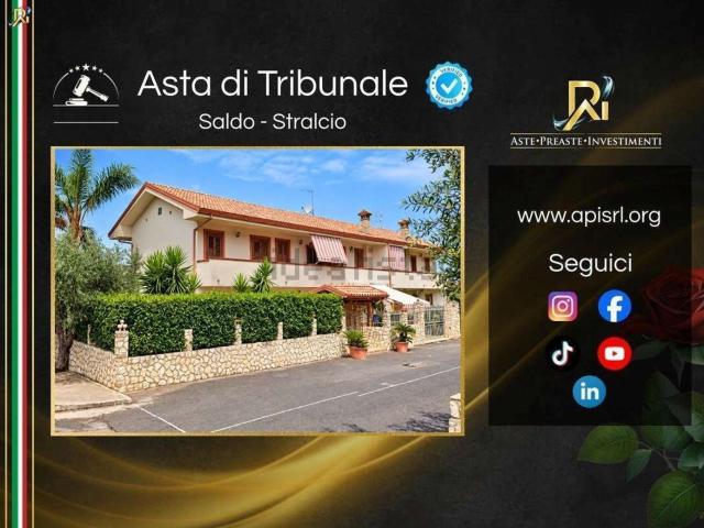 Casa in vendita a Longobardi, Cosenza