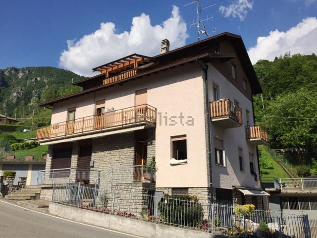 Casa in vendita a Comunità Montana della Valle Brembana, Serina