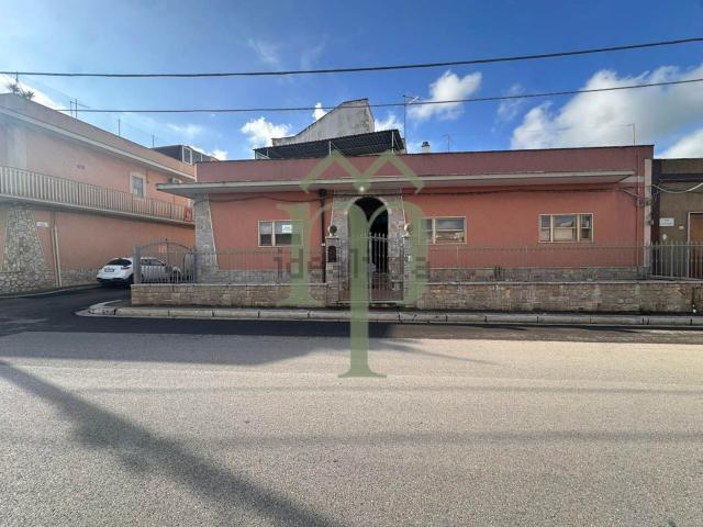 Casa in vendita a Puglia, Brindisi