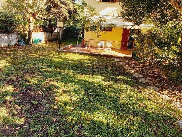 Casa in vendita a Poggetto, Poggio A Caiano