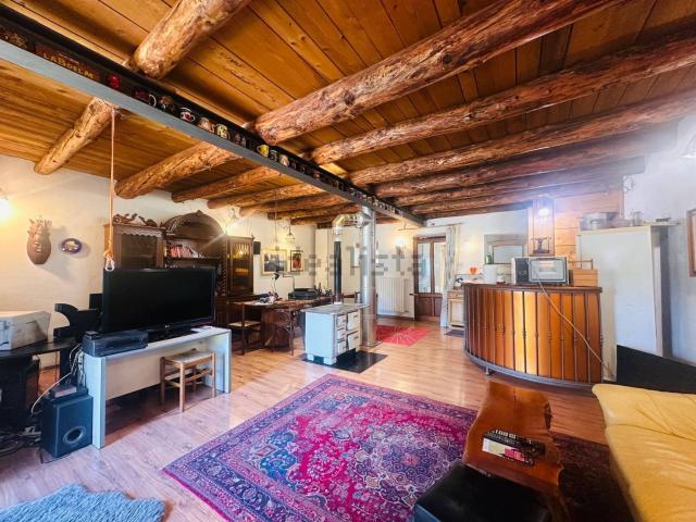 Casa in vendita a Feltre, Veneto