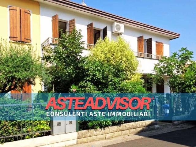 Casa in vendita a Montegrotto Terme, Padova