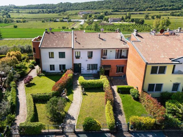 Casa in vendita a Santa Lucia, Valeggio Sul Mincio