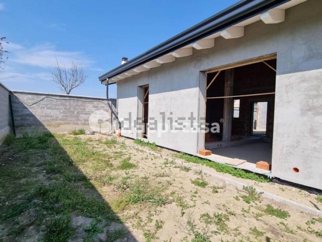 Casa in vendita a Piemonte, Novara
