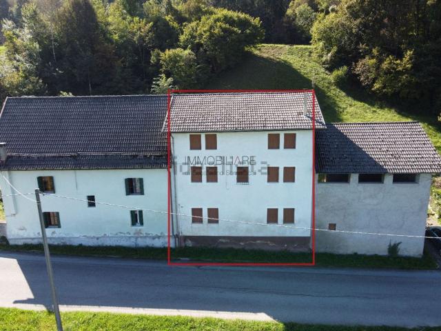 Casa in vendita a Borgo Valbelluna, Carfagnoi