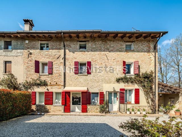 Casa in vendita a Curogna, Pederobba