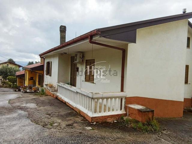 Casa in vendita a Calabria, Cosenza