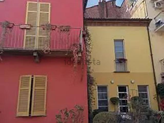 Casa in vendita a Piemonte, Alessandria