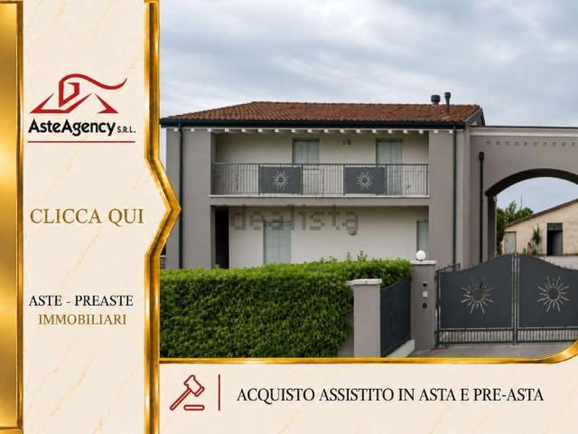 Casa in vendita a Riese Pio X, Treviso