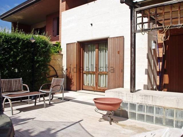 Casa in vendita a Macchia Giocoli, Potenza