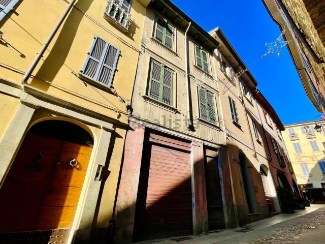 Casa in vendita a Cascina Balzago, Bobbio