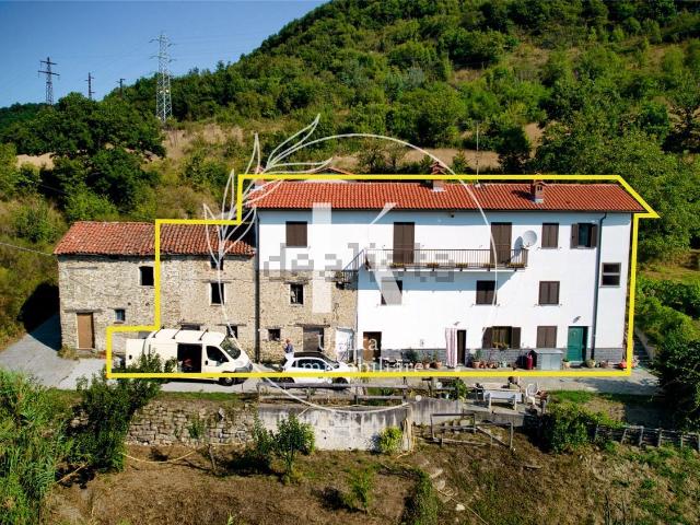 Casa in vendita a Cosseria, Liguria