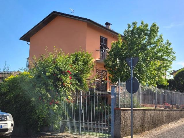Casa in vendita a Cremolino, Alessandria