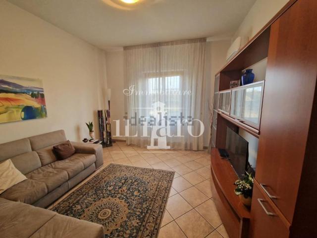Casa in vendita a Signa, Toscana