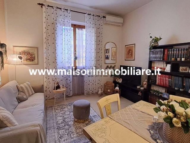 Casa in vendita a Le Badie, Prato