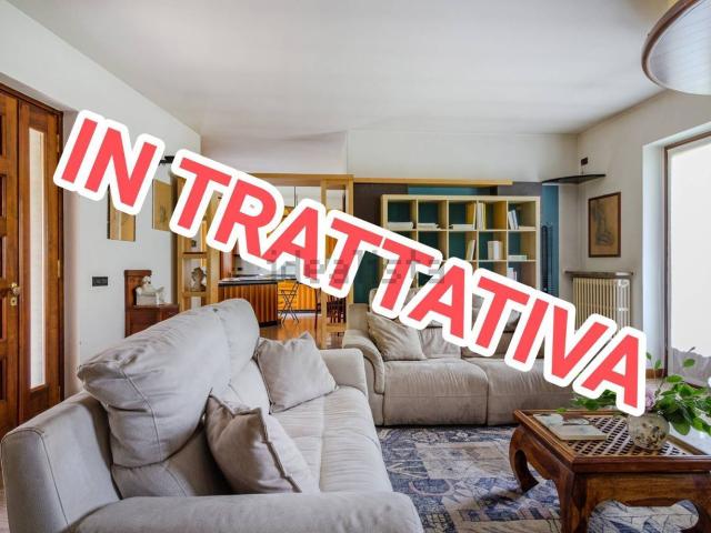 Casa in vendita a Unione dei comuni del Medio Verbano, Leggiuno
