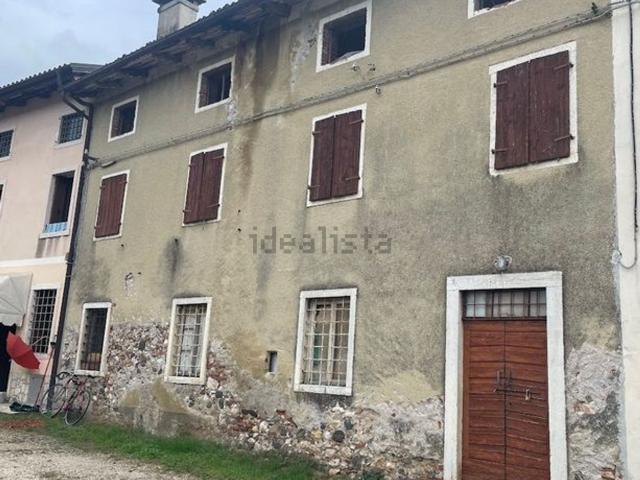 Casa in vendita a Contrà Busolo, San Vito di Leguzzano