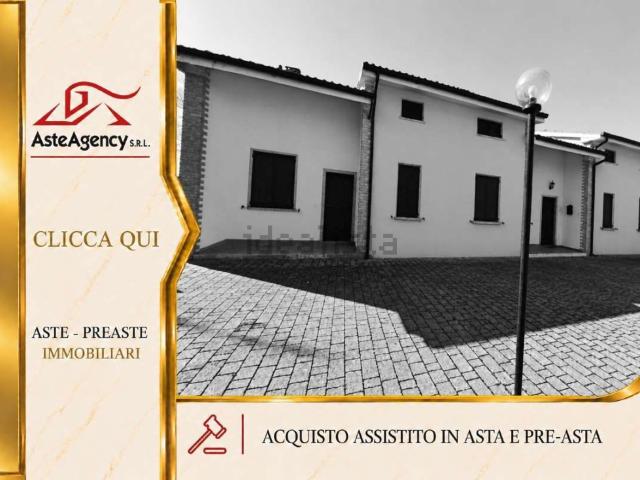 Casa in vendita a Contrada Picchiaccio, Montefano