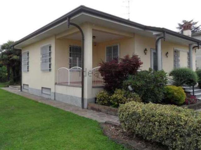 Casa in vendita a Monza, Rondò dei Pini