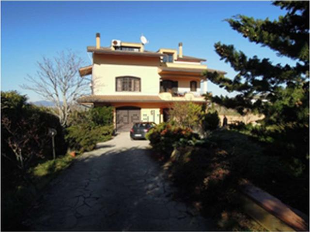 Casa in vendita a San Bartolomeo In Galdo, Campania