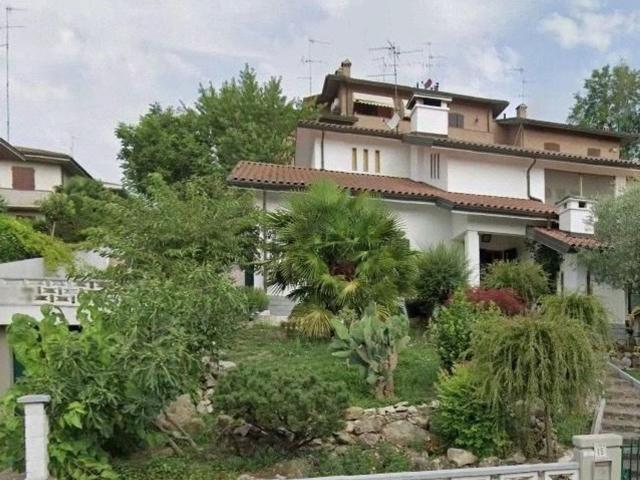 Casa in vendita a Unione di comuni Terre di Castelli, Castelvetro Di Modena