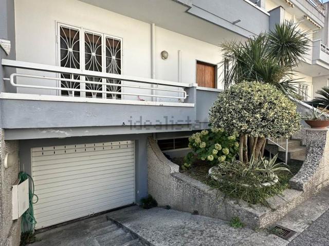 Casa in vendita a Roccapiemonte, Campania