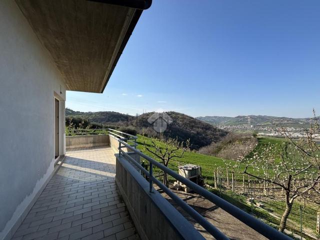 Casa in vendita a Telesio, Cellino Attanasio