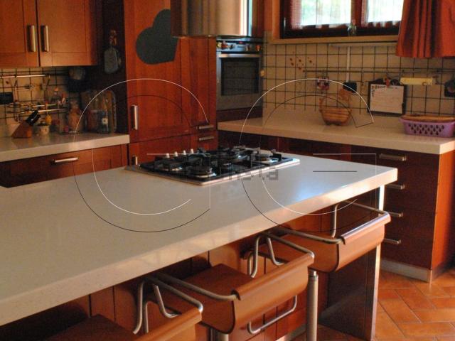 Casa in vendita a Cospea, Terni