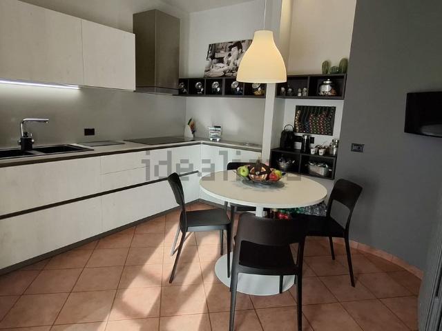 Casa in vendita a Piemonte, Novara