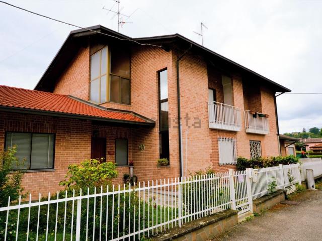 Casa in vendita a Piemonte, Biella